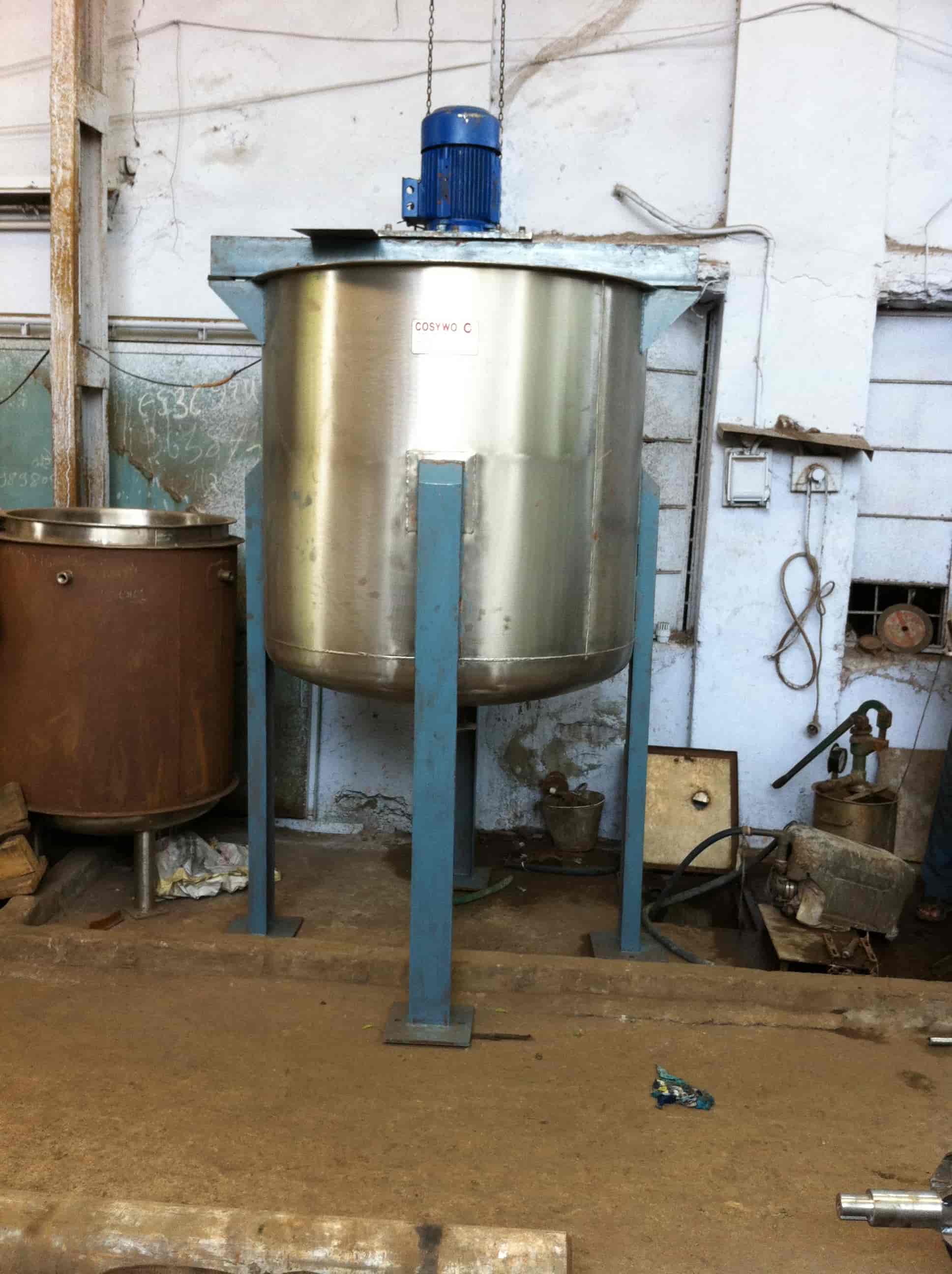SS Tank with High Speed Stirrer