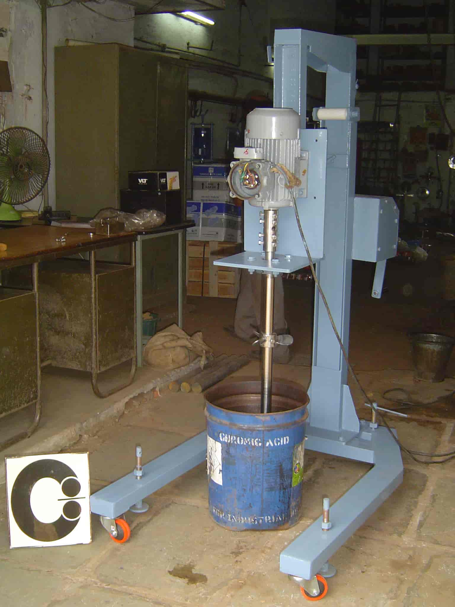 MS Movable Stand with Single Shaft Stirrer